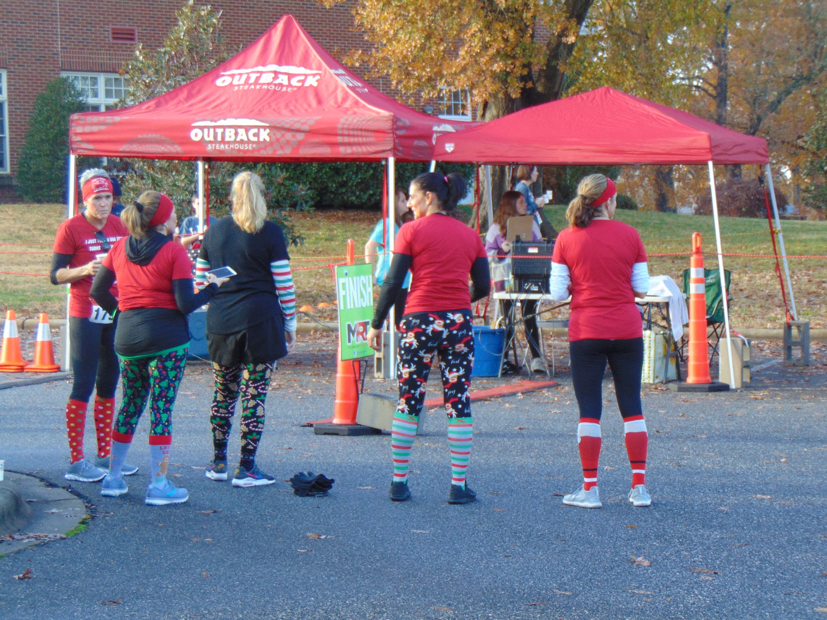 Jingle Run 5K (92).JPG